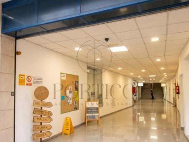 Oficina en Alquiler en Porriño, Pontevedra