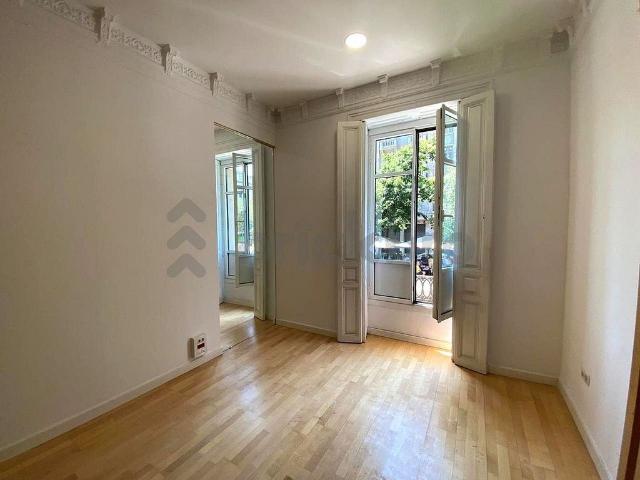 Oficina en alquiler en rambla De Catalunya, Barcelona, de 190 m² por 3.900