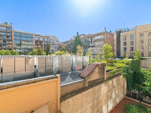 Oficina en alquiler en rambla De Catalunya, Barcelona, de 345 m² por 3.300
