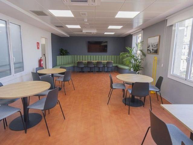 Oficina en alquiler en rambla De Catalunya, Barcelona, de 300 m² por 13.000