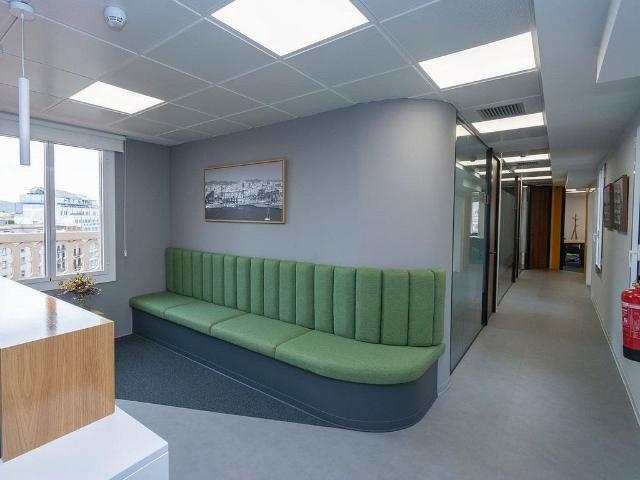 Oficina en alquiler en rambla De Catalunya, Barcelona, de 32 m² por 4.298