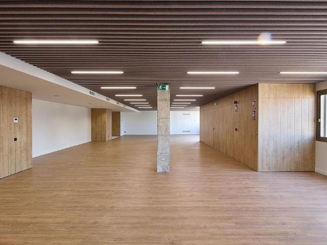 Oficina en alquiler en rambla De Catalunya, Barcelona, de 468 m² por 14.408