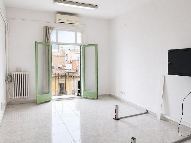 Oficina en alquiler en rambla De Catalunya, Barcelona, de 65 m² por 1.250