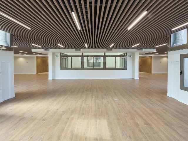 Oficina en alquiler en rambla De Catalunya, Barcelona, de 632 m² por 15.480