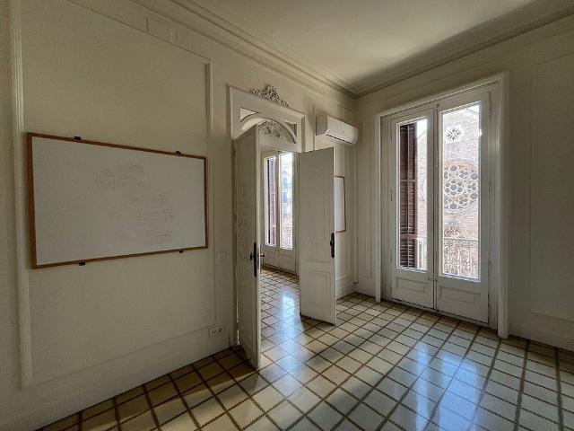 Oficina en alquiler en rambla De Catalunya, Barcelona, de 72 m² por 1.700