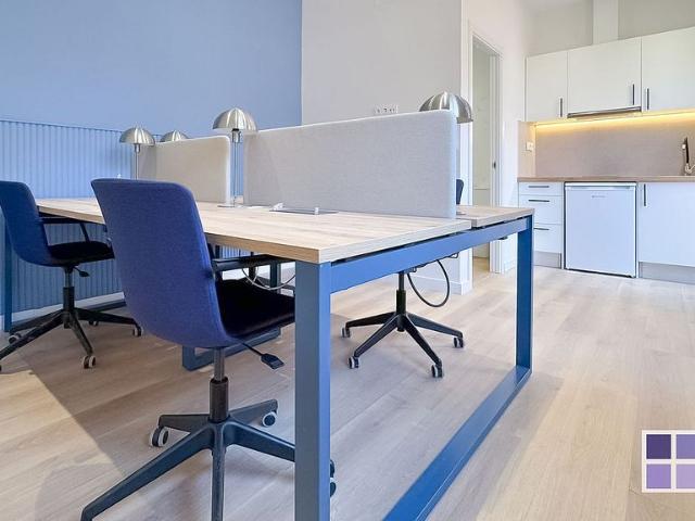 Oficina en alquiler en ronda De Sant Pere, Barcelona, de 30 m² por 1.000