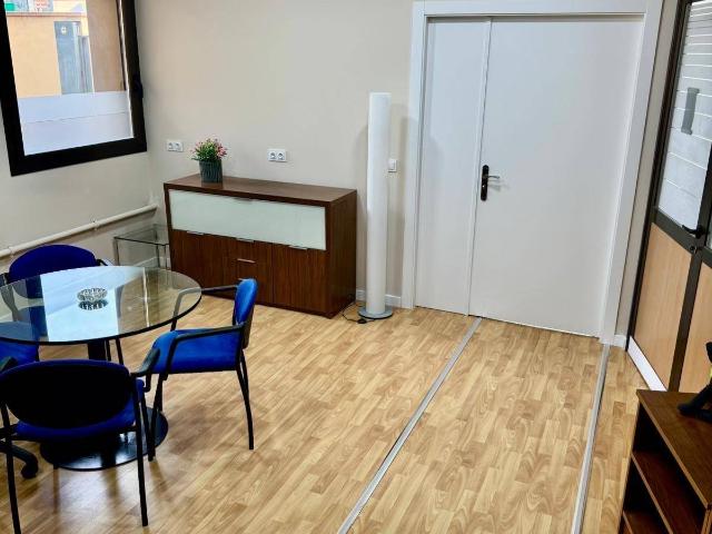 Oficina en Alquiler en Súria