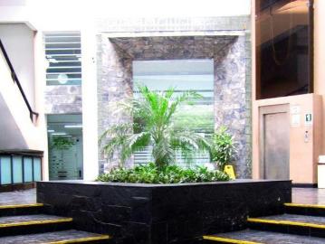 Oficina en alquiler en San Isidro a S/27,000 al mes