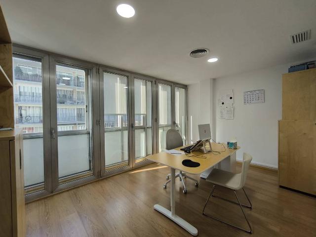 Oficina en Alquiler en Sant Gervasi Galvany