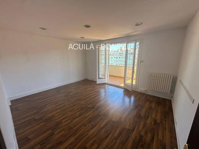 Oficina en Alquiler en Sant Gervasi Galvany