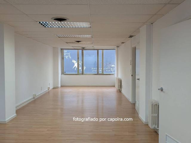 Oficina en Alquiler en Sant Gervasi Galvany