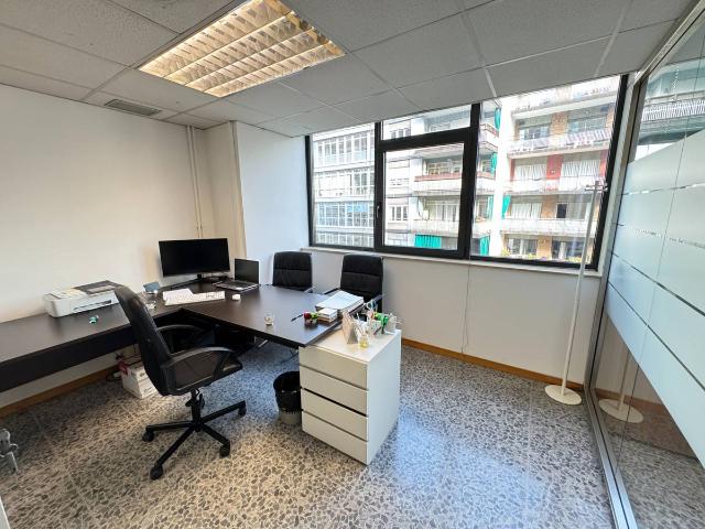 Oficina en Alquiler en Sant Gervasi Galvany