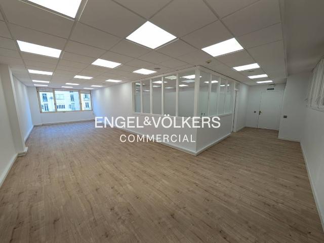 Oficina en Alquiler en Sant Gervasi Galvany