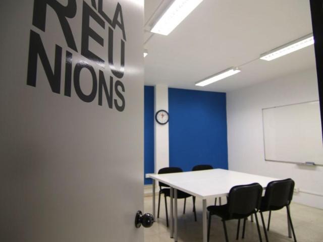 Oficina en alquiler en Sant Feliu de Guíxols