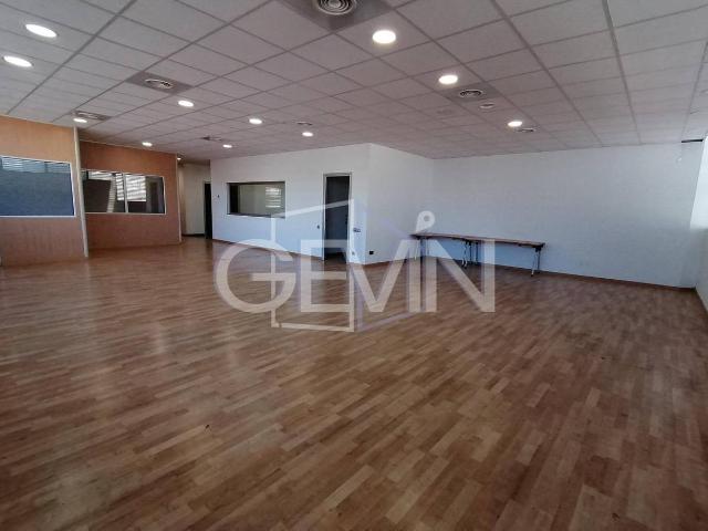 Oficina en Alquiler en Santa Perpètua de Mogoda