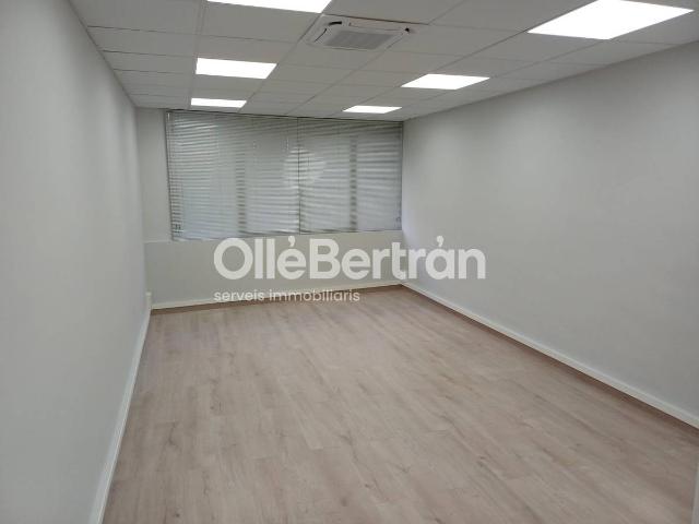 Oficina en Alquiler en Sants
