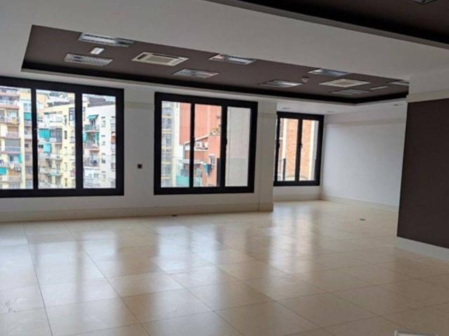 Oficina en Alquiler en Sants