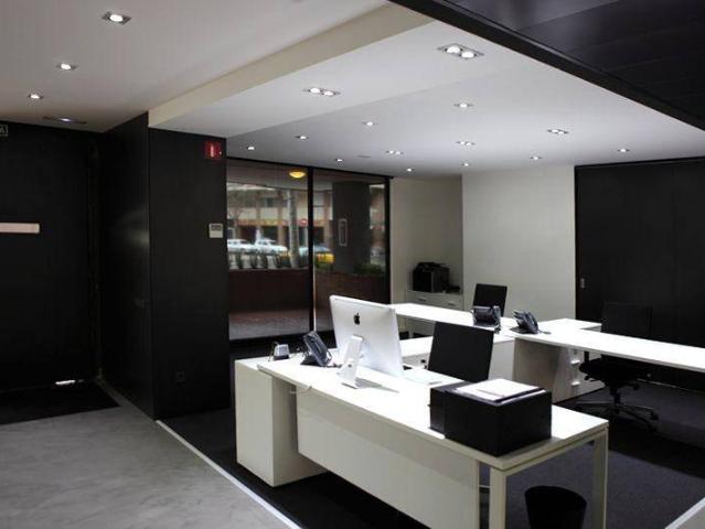 Oficina en Alquiler en Sarrià