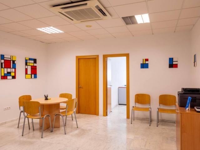Oficina en alquiler en Sevilla