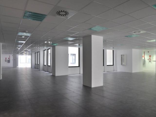Oficina en alquiler en Simancas