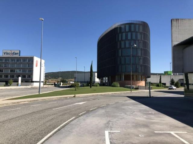 Oficina en alquiler en Tajonar, Poligono Tajonar