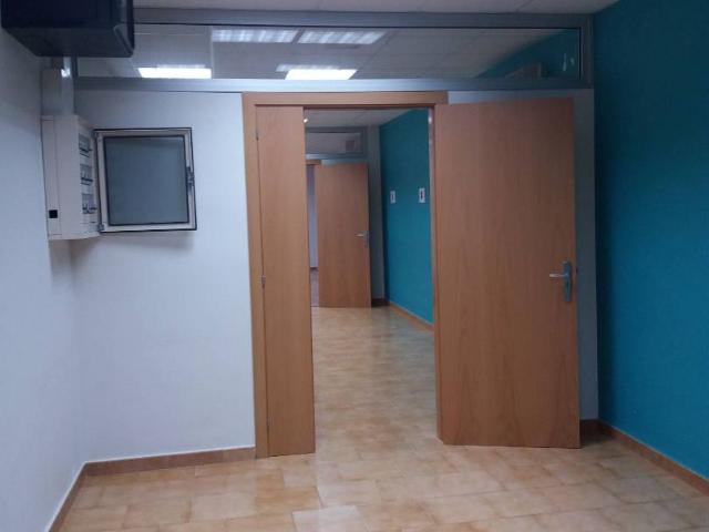 Oficina en Alquiler en Vallirana