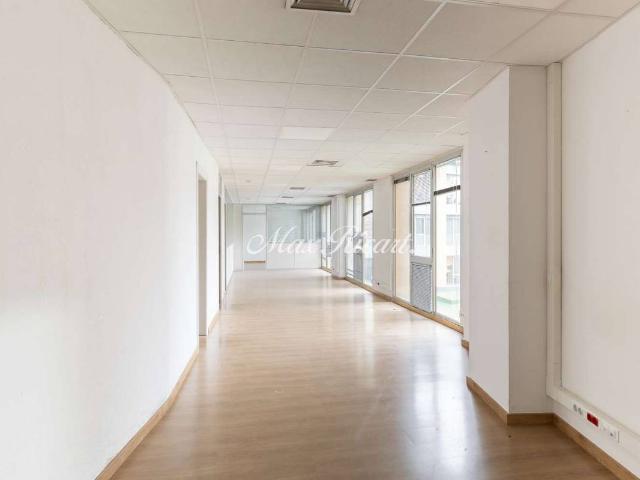Oficina en Alquiler en Vila de Gràcia