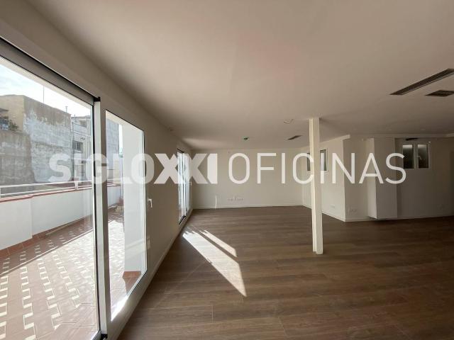 Oficina en Alquiler en Vila de Gràcia