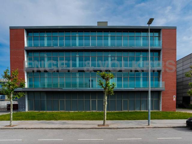 Oficina en Alquiler en Zona Industrial