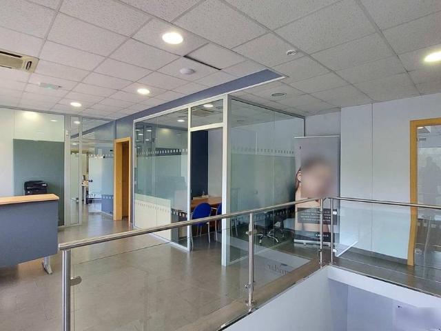 Oficina en Alquiler en Zona Industrial i Agrícola