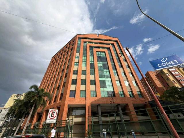 Oficina en Alquiler Este de Barquisimeto JRA 10037772