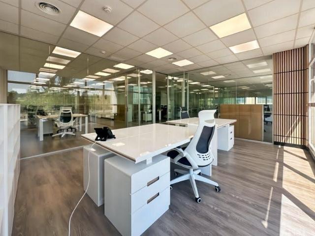 Oficina en alquiler, Hortaleza Valdefuentes, Madrid