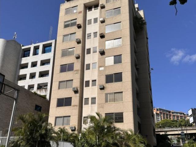 Oficina en Alquiler Las Mercedes Torre Orinoco ARTUR