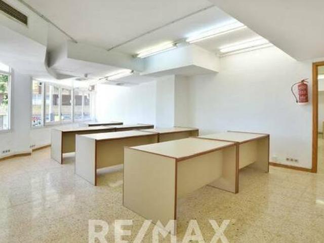 Oficina en alquiler lepant Barcelona