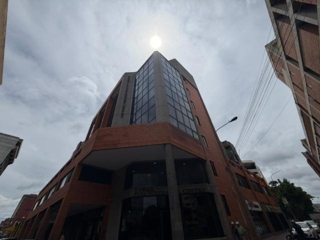 Oficina en alquiler, Zona centro de Barquisimeto RGG 10141099