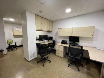 Oficina En Arriendo En Bogota En Puente Aranda A165538