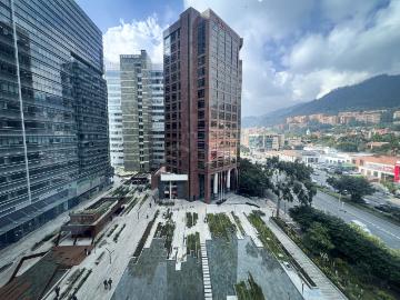 Oficina En Arriendo En Bogota En Santa Barbara A378326