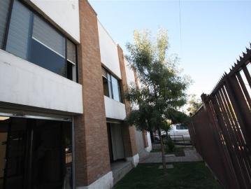 Oficina en Arriendo en Las Dalias / Pedro de Valdivia / Obispo Arturo Espinoza