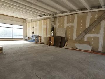 Oficina en arriendo en Lo Barnechea | Espacios por CLF 53.00 en Lo Barnechea