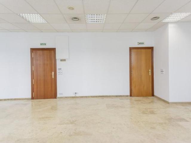 OFICINA EN BARAÑAIN