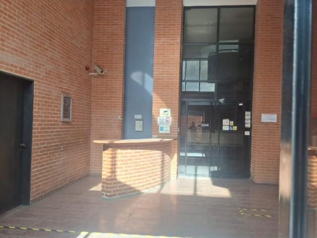 OFICINA EN BOLEITA