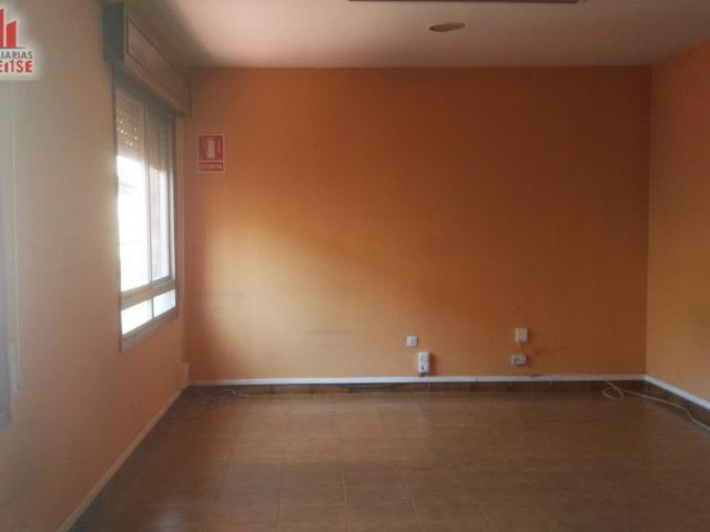 OFICINA EN EL CENTRO DE LA CIUDAD DE OURENSE