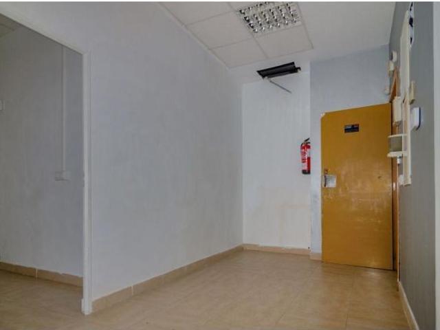 Oficina en el Edificio Astarte: el espacio ideal para impulsar tu negocio en Cádiz