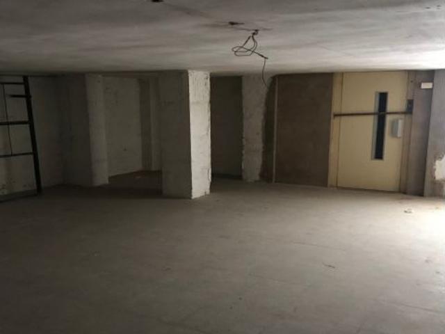 Oficina en entresuelo, de 306 m2 en el centro