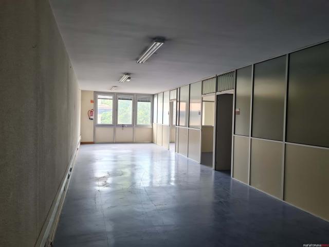 OFICINA EN PLENO CENTRO DE VITORIA