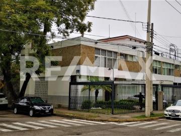 Oficina en Renta