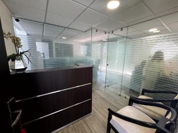 Oficina en Roma Sur