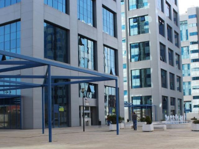 Oficina en venta con 55 m2, en Distrito Norte Sevilla