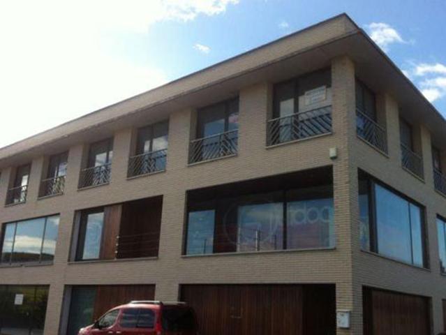 Oficina en venta con 644 m2, en Orcoyen