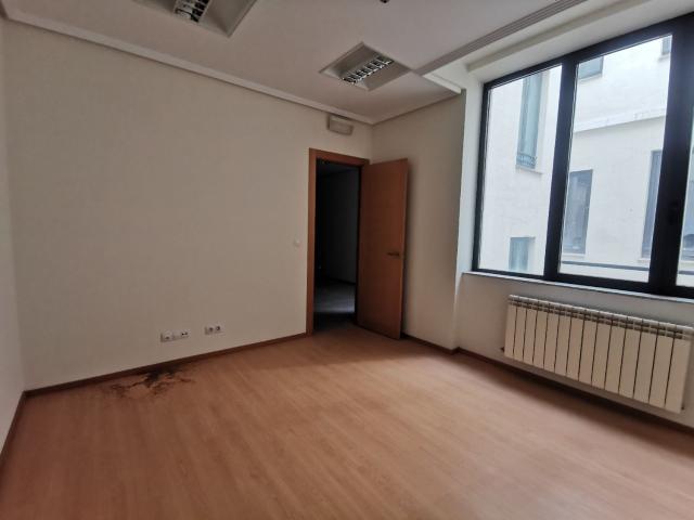 Oficina en venta con 81 m2, en Centro Palencia
